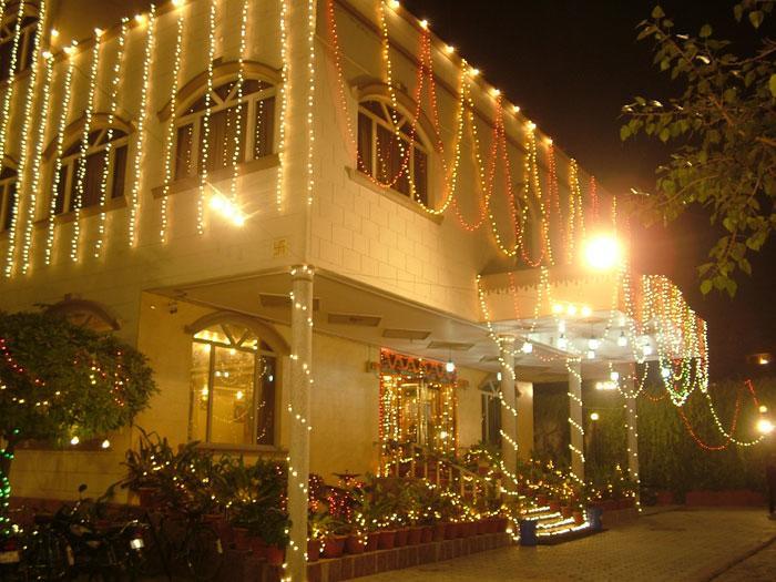 Hotel Sheetal Regency,Near Janambhumi Mathura Exteriér fotografie