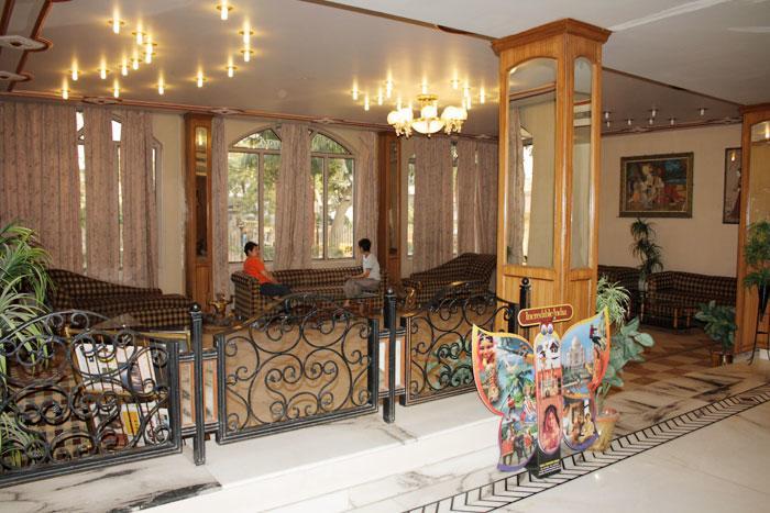 Hotel Sheetal Regency,Near Janambhumi Mathura Exteriér fotografie