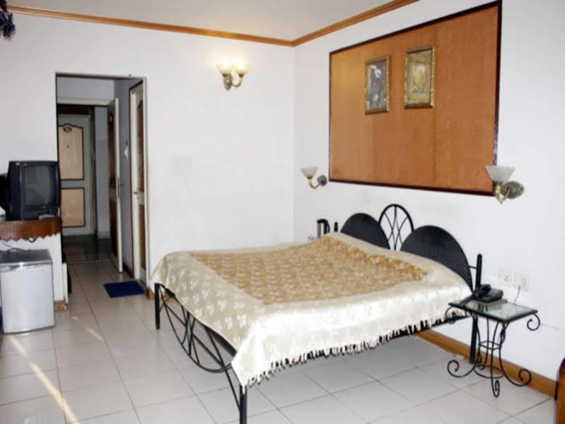 Hotel Sheetal Regency,Near Janambhumi Mathura Exteriér fotografie