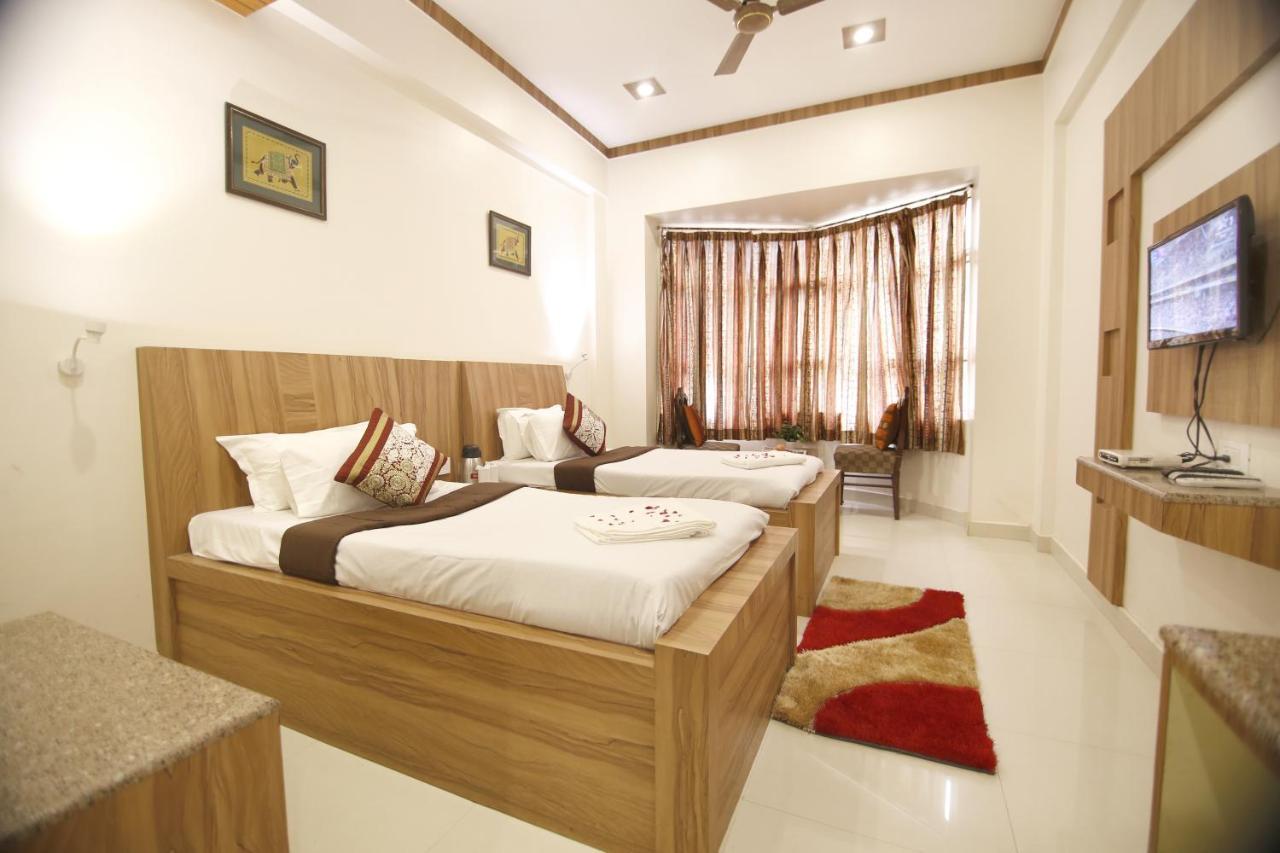 Hotel Sheetal Regency,Near Janambhumi Mathura Exteriér fotografie