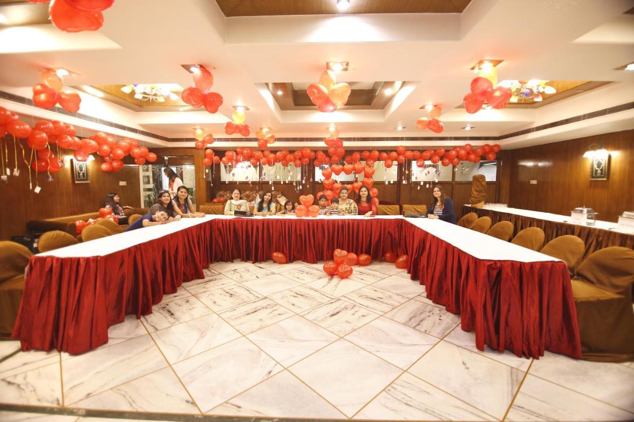 Hotel Sheetal Regency,Near Janambhumi Mathura Exteriér fotografie