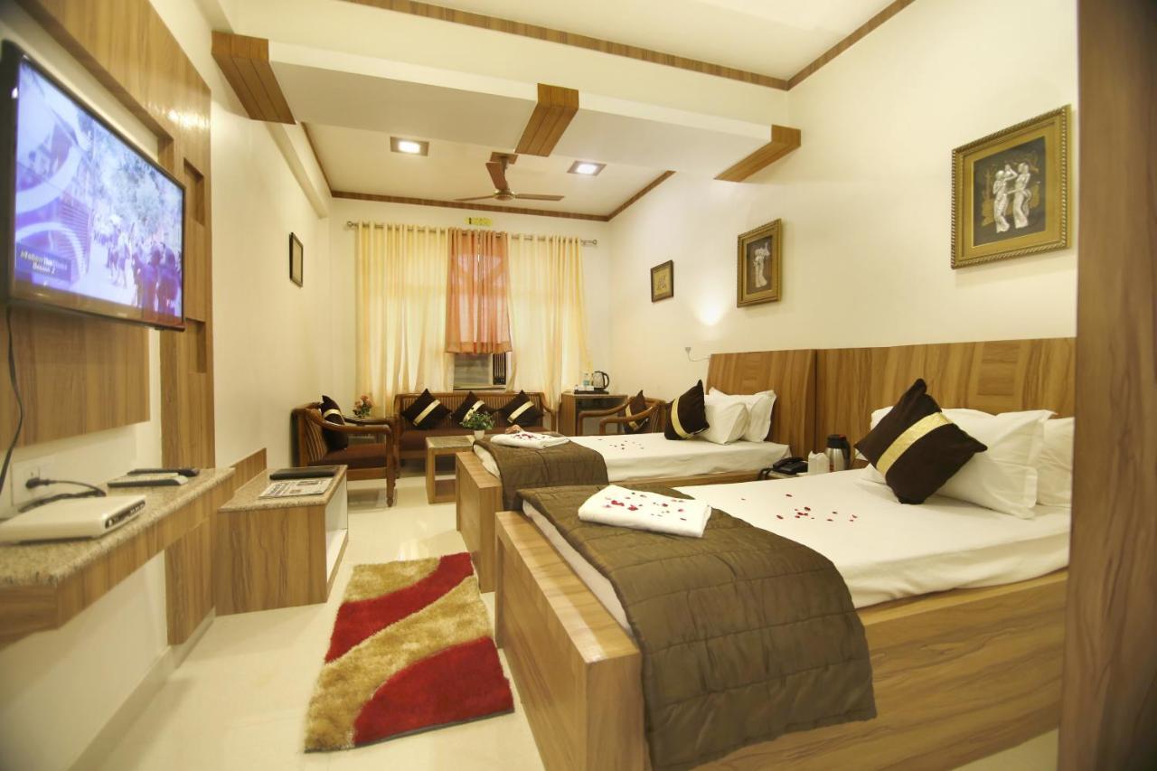 Hotel Sheetal Regency,Near Janambhumi Mathura Exteriér fotografie