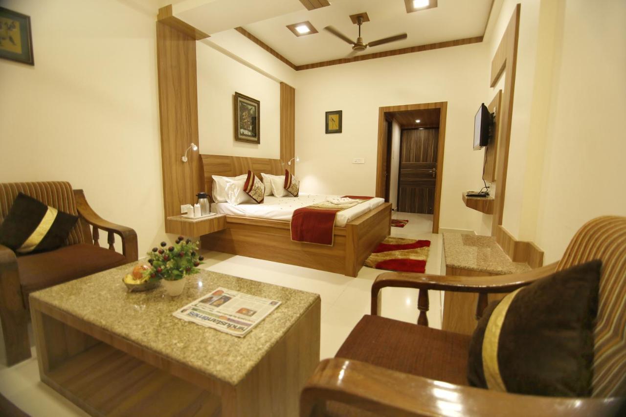 Hotel Sheetal Regency,Near Janambhumi Mathura Exteriér fotografie
