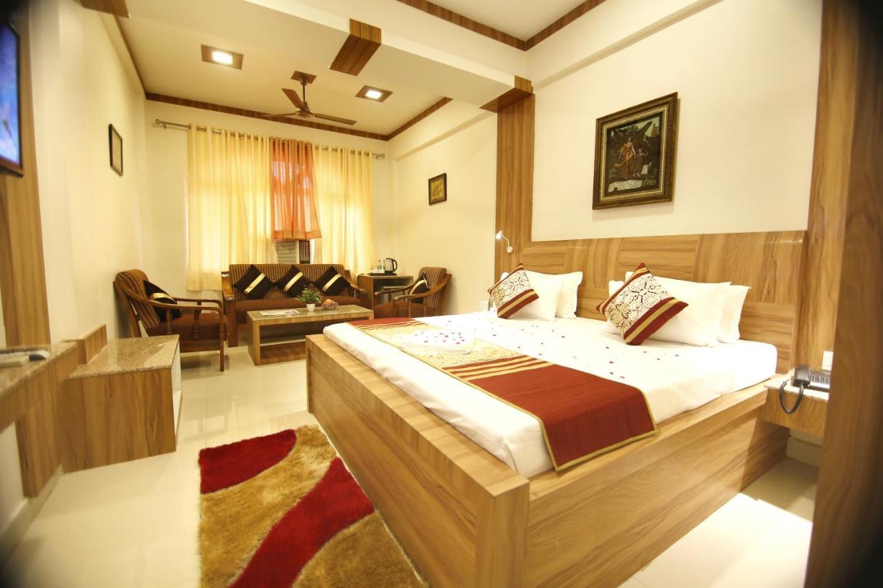Hotel Sheetal Regency,Near Janambhumi Mathura Exteriér fotografie